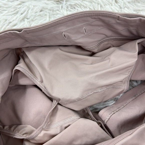 Lululemon Reflective Shorts - Picture 5 of 6